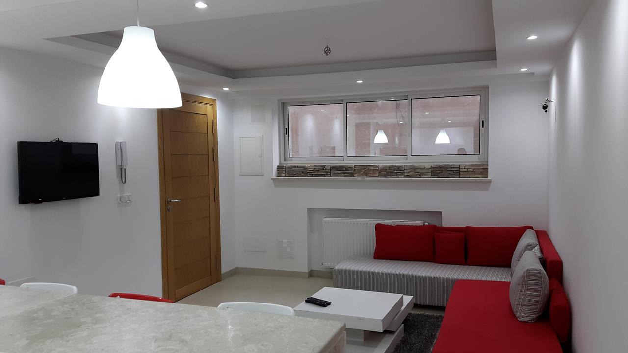 Ain Zaghouan Apart In Front Of Tunis Mall Lac 2 Apartman Kültér fotó